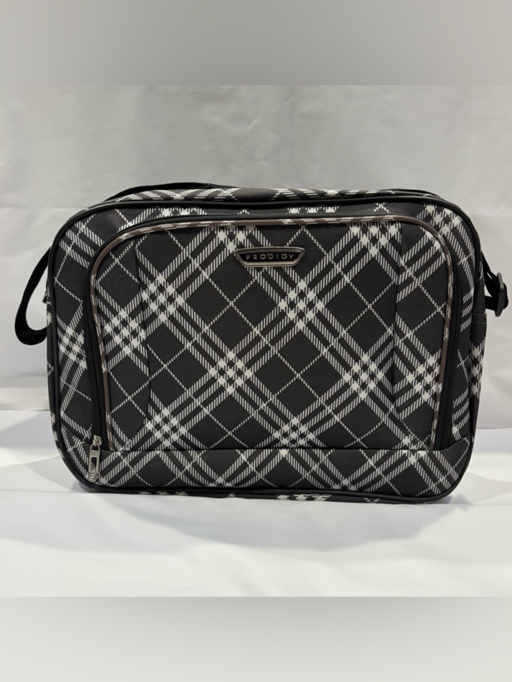 Prodigy Black & White Plaid Travel Bag – Laptop Case / Carry-On Messenger Bag